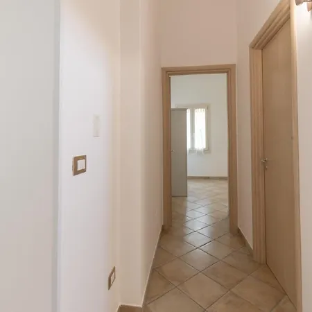 Puntuso Casa Vacanze Матино