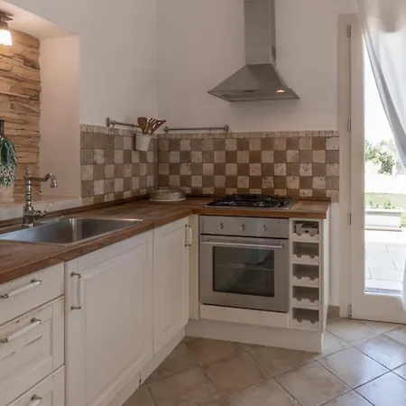 Puntuso Casa Vacanze Летний дом