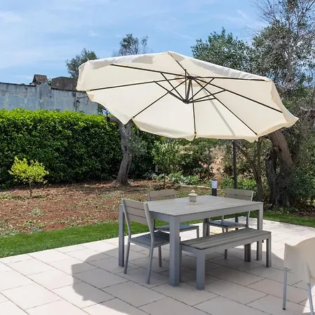 Puntuso Vacanze Kır Evi Matino