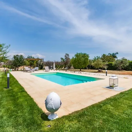 Puntuso Vacanze Kır Evi *